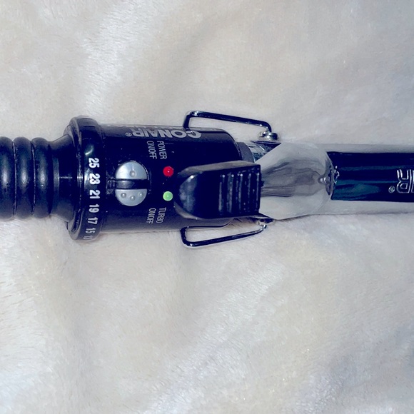 Conair Instant Heat Curling Iron V08480 - Picture 2 of 4